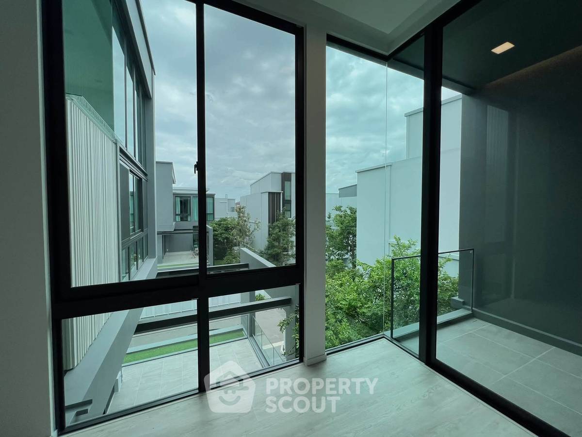 รูป บ้านเช่า 4 ห้องนอน ขนาด 421 ตร.ม. ในโครงการ Vive กรุงเทพกรีฑา (ID 3307261) - รูปที่ 15/50