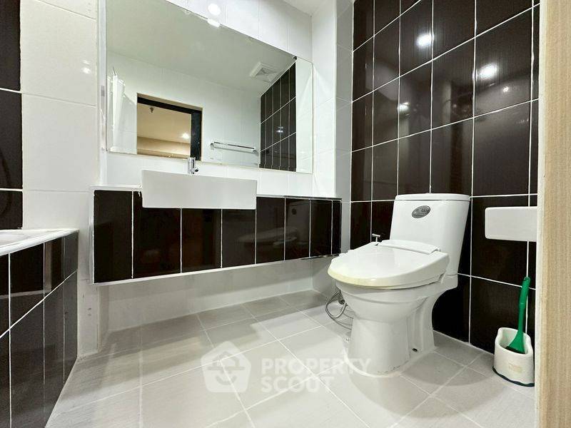 picture 15th-Floor 1-BR Condo At Ladda Condo View, Si Racha (ID 2759843) - 15/20