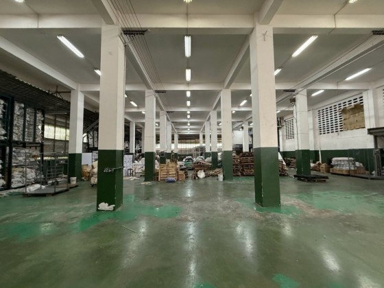 รูป ให้เช่าโกดัง โรงงาน พร้อมอาคารสำนักงาน 2 ชั้น / พื้นที่ดิน 2 ไร่ 2 งาน / ทำเล พระราม 2 / พระราม 2 ซอย 33 (ซอยวัดยายร่ม) / รถเทรลเลอร์ เข้าออกได้ - รูปที่ 6/10