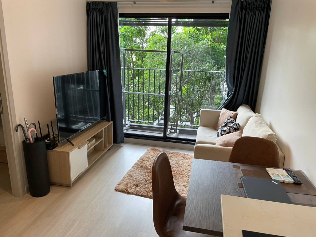 รูป Knightsbridge Prime Sathorn【𝐑𝐄𝐍𝐓】🔥ห้องสวยมีสไตล์ แต่งครบพร้อมอยู่ บรรยากาศดีทุกมุม🔥 ติดต่อไลน์ไอดี: @hacondo - รูปที่ 2/10