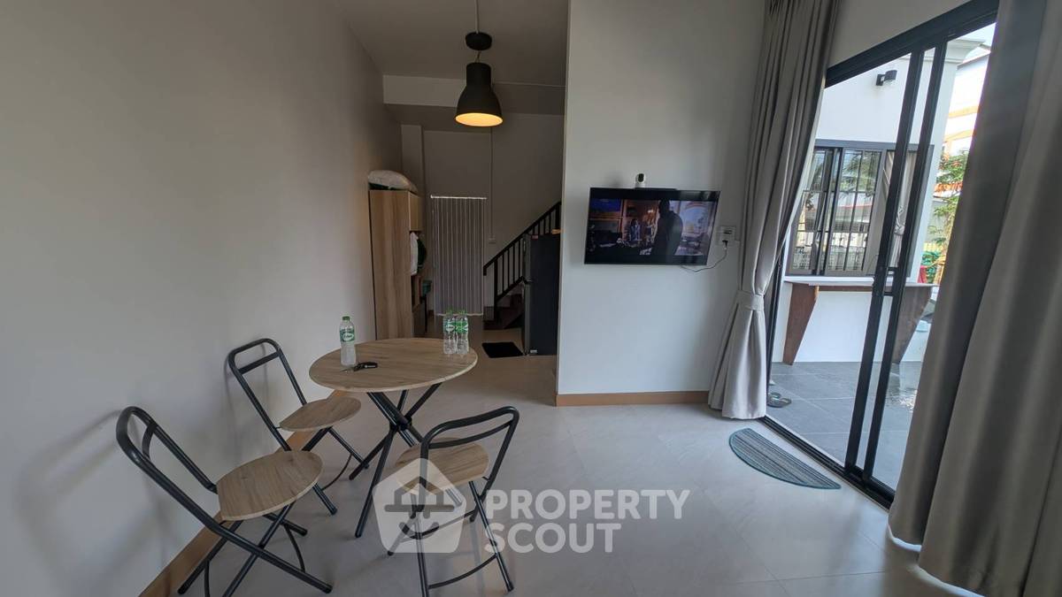 picture 3-BR House 150 Sqm For Sale, Nong Kae Hua Hin (ID 2807264) - 7/10