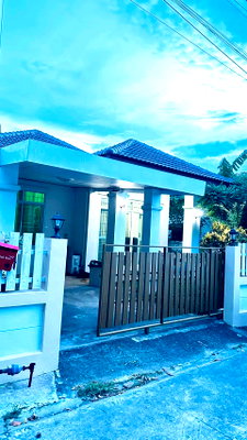 Houses for rent Si Racha Post Center : Detached house for rent in Pornnarin 1 Village, Si Racha, Chonburi  Great price, ready to move in.