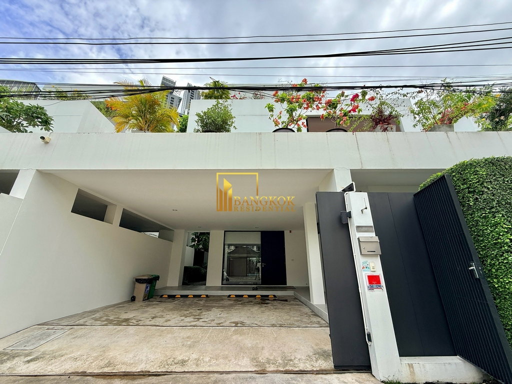 รูป Impressive 4 Bedroom House With Private Pool in Thonglor - BR27900SH - รูปที่ 52/52