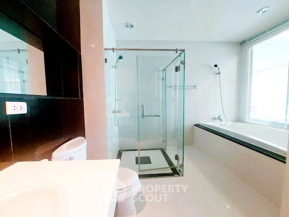 รูป ห้อง 2 ห้องนอน ชั้น 16 The Address Chidlom ใกล้ BTS ชิดลม (ID 2888910) - รูปที่ 8/12