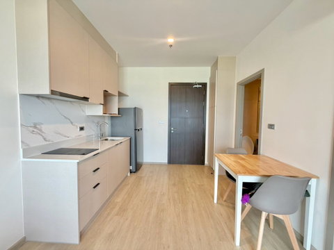 New room: The Symphony Condo on private beach: 1 bed, area 40 sq m, 28 floor ready to move in
