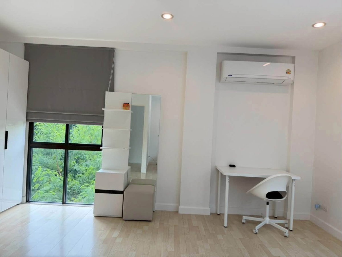 รูป #HHR120 ให้เช่า ทาวน์โฮม 3 ชั้น 3 ห้องนอน 3 ห้องน้ำ 📍 อ่อนนุช–สุขุมวิท - รูปที่ 17/24