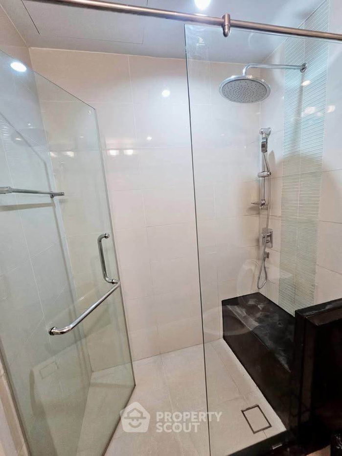 picture Studio Condo at Supalai Prima Riva Rama 3 - Narathiwas in Chong Nonsi (ID 2436098) - 18/21