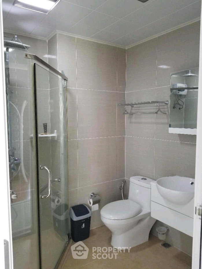 picture 29th-Floor 2-BR T.c. Green Rama 9 Near MRT Phra Ram 9 (ID 3306917) - 11/14