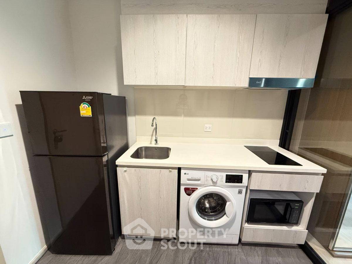 picture Great Value 1-BR Condo At Life One Wireless Near BTS Phloen Chit (ID 3306641) - 11/13