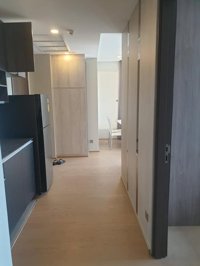 picture Ashton Chula Silom【𝐑𝐄𝐍𝐓】🔥Beautiful room with complete functionality and stylish decor. Ready to move in comfortably!🔥 Contact Line ID: @hacondo - 4/4