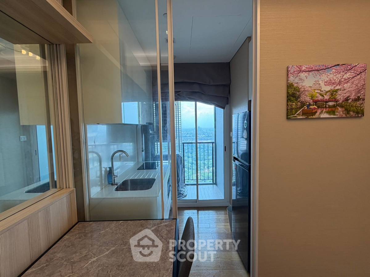 รูป คอนโด 1 ห้องนอน ชั้น 39 The Saint Residences ใกล้ MRT พหลโยธิน 100 เมตร (ID 3307172) - รูปที่ 4/8
