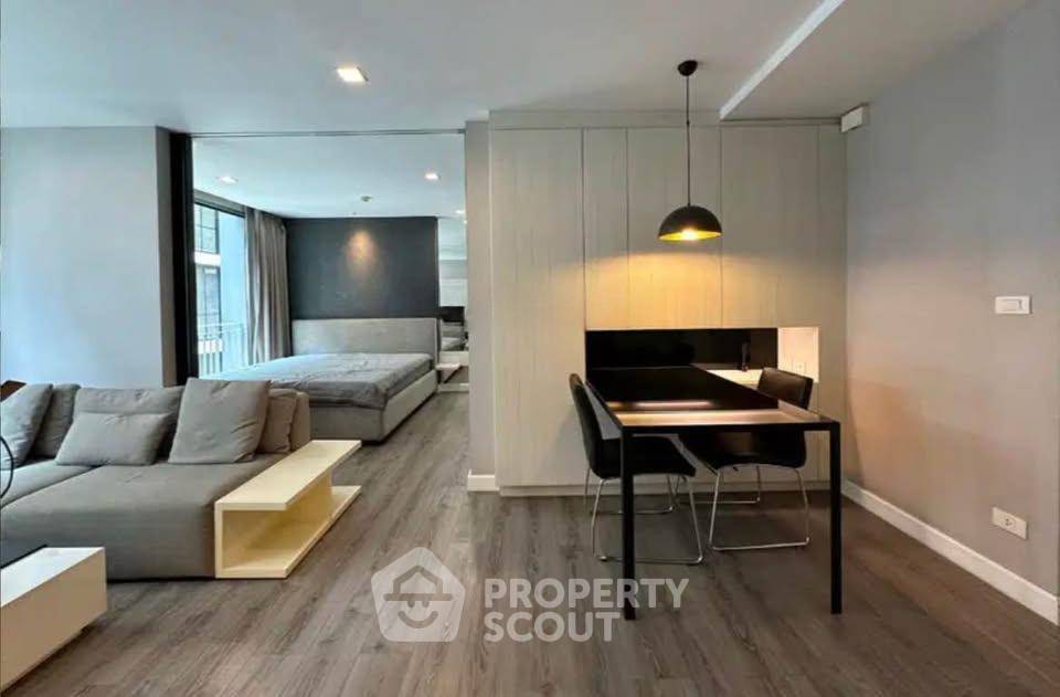 รูป ราคาดี 1 ห้องนอน The Room Sukhumvit 40 ใกล้ BTS ทองหล่อ (ID 3109180) - รูปที่ 5/6
