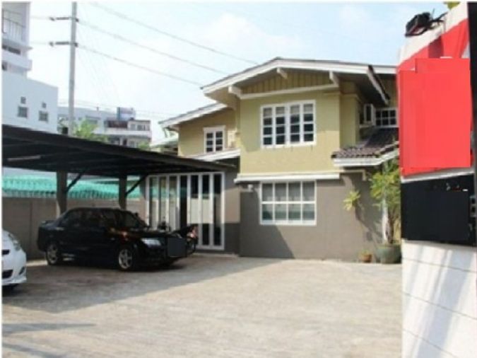 ให้เช่าโฮมออฟฟิศ 2 ห้องนอน 600 ตร.ม. 150 ตร.ว. เขตจตุจักร