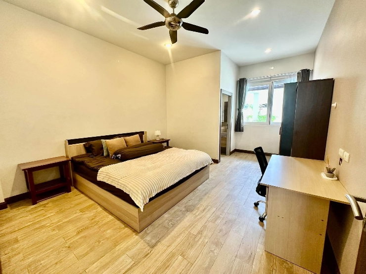 รูป ขายบ้านชั้นเดียวสไตล์โมเดิร์น
พร้อมสระว่ายน้ำ-ห้วยใหญ่ 
❌ ลดจาก 22,900,000
✅ ขายด่วนๆ 17,900,000 
 - รูปที่ 17/26