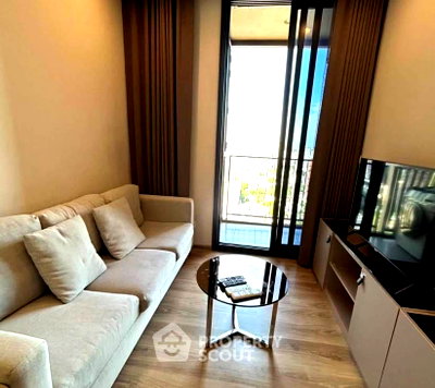 คอนโดให้เช่า : คอนโด 1 ห้องนอน ราคาดี Oka Haus Sukhumvit 36 ชั้น 38 ใกล้ BTS ทองหล่อ (ID 3221902)