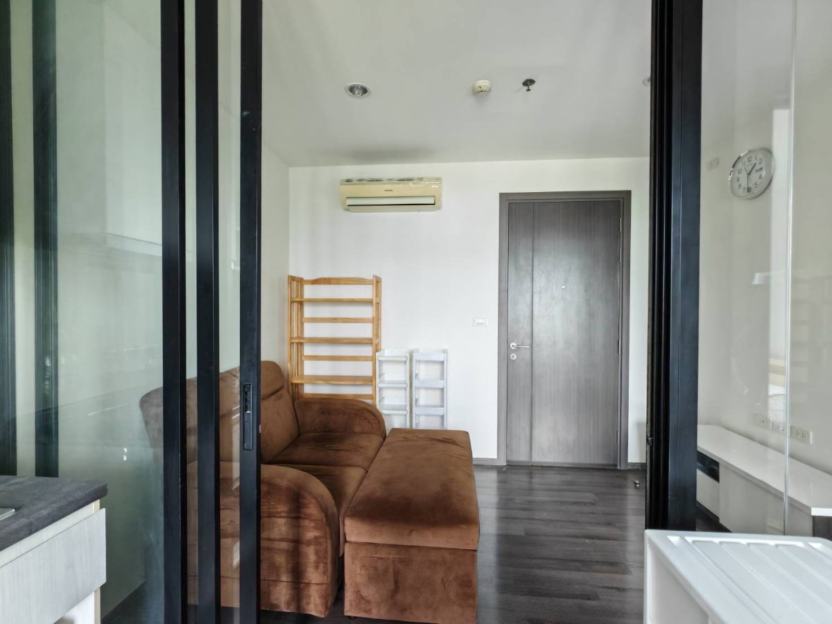 picture Shock price for rent at The base park west - 8/8