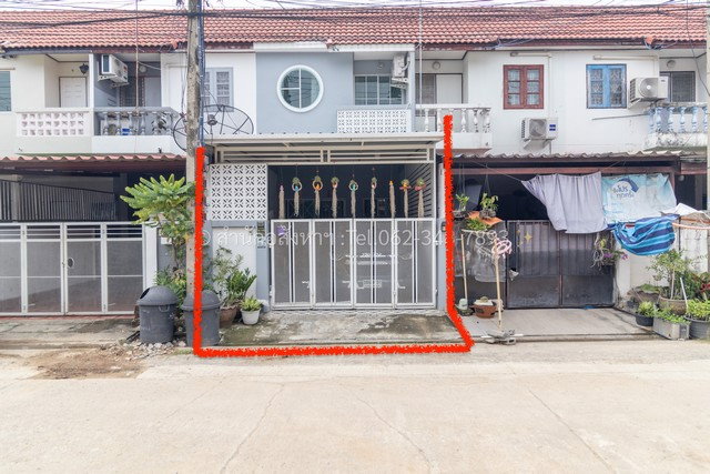 รูป ขายทาวน์เฮาส์ หมู่บ้านกฤษณา 2 สไตล์มินิมอล พร้อมอยู่ สามโคก-ปทุมธานี (ไม่ต้องจ่ายค่าส่วนกลางตลอดชีพ!) - รูปที่ 1/12