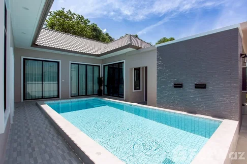 Brand new 4-Bedroom, 4-Bathroom Pool Villa in Hin Lek Fai 6773634