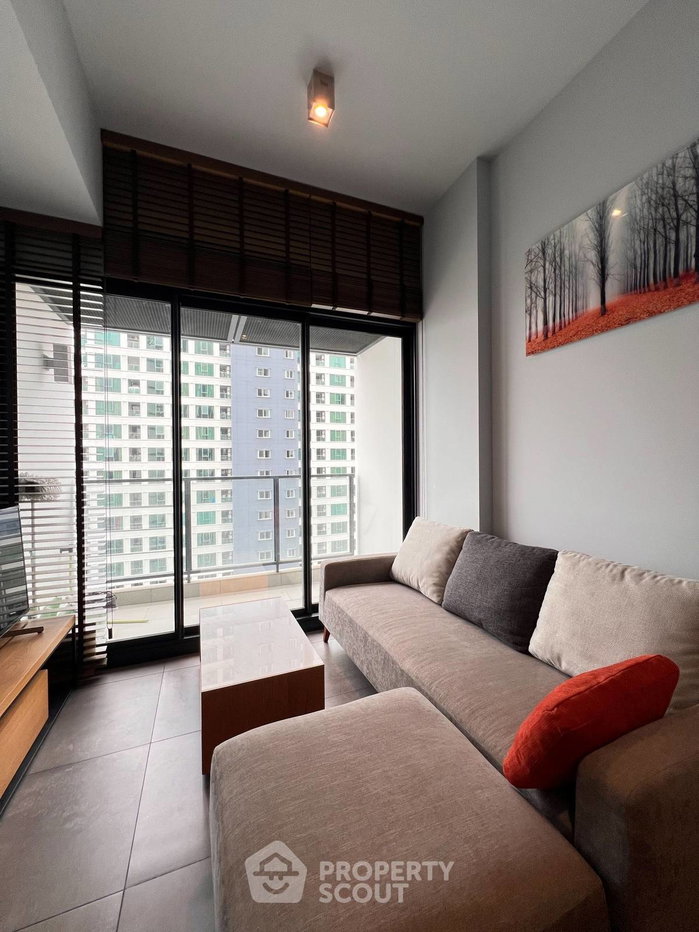 รูป คอนโด 1 ห้องนอน ชั้น 23 The Lofts Asoke ใกล้ MRT เพชรบุรี 300 ม. (ID 3309432) - รูปที่ 1/11