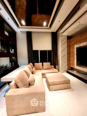 คอนโดให้เช่า : 4 ห้องนอน 200 ตร.ม. 59 Heritage Sukhumvit 59 ใกล้ BTS ทองหล่อ (ID 2555926)