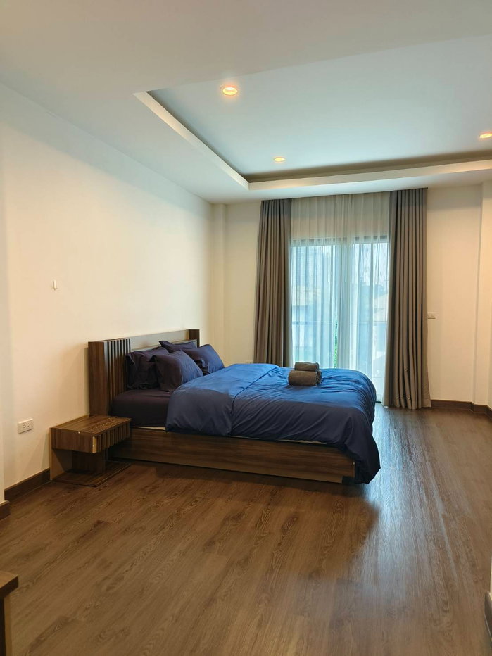 รูป บ้านเดี่ยว 3 ชั้น สุขุมวิท 65  ใกล้ BTS เอกมัย เฟอร์ครบ 4 ห้องนอน 6 ห้องน้ำ 330 ตรม 3ชั้น - รูปที่ 36/60
