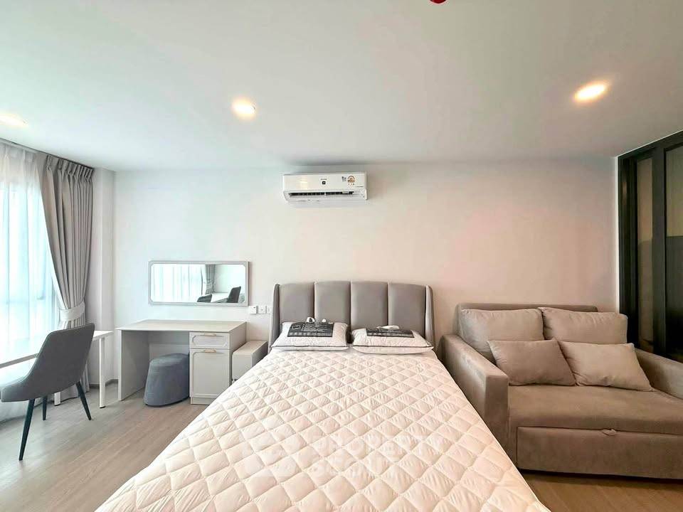 picture Studio Condo at Aspire Sukhumvit-Rama 4 near BTS Phra Khanong (ID 3096684) - 4/10
