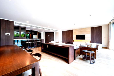 Condos for sale : 4-BR 287 Sqm Park Court Sukhumvit 77 Near BTS On Nut (ID 2701622)