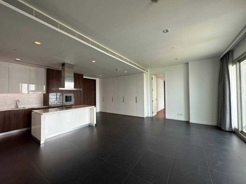 LTHC16183 - Luxury Condo FOR SALE 185 Rajadamri | 121 sq.m. | 2 Beds 2 Baths | Near BTS Ratchadamri | 50MB