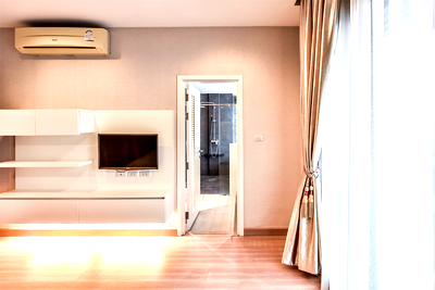 Condos for sale : Urbano Absolute Sathon-Taksin near BTS Krung Thonburi Full-featured common area