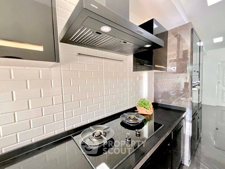 รูป บ้าน 4 ห้องนอน เลี้ยงสัตว์ได้ แกรนด์ วัลเล่ สุขุมวิท-เลี่ยงหนองมน (ID 3307678) - รูปที่ 6/17