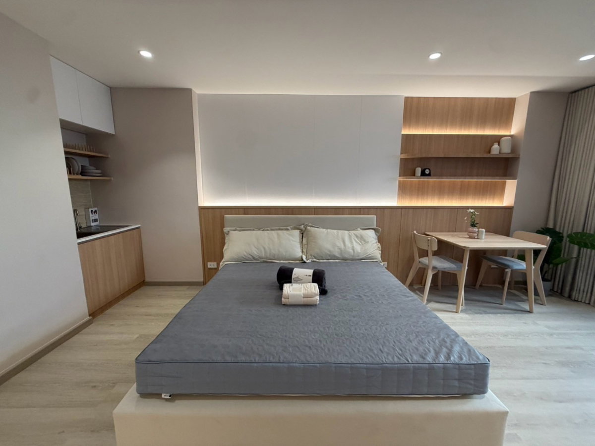 picture For rent Srivara Mansion Near MRT - 1/14