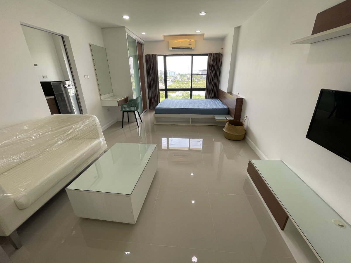 picture Condo for Sale (closed to ABAC Bangna) - 1/8