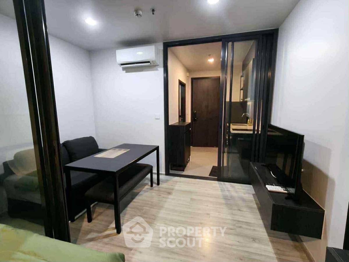 picture 100m To MRT Huai Khwang | 1-BR 30 Sqm XT Huaikhwang (ID 3309401) - 5/9