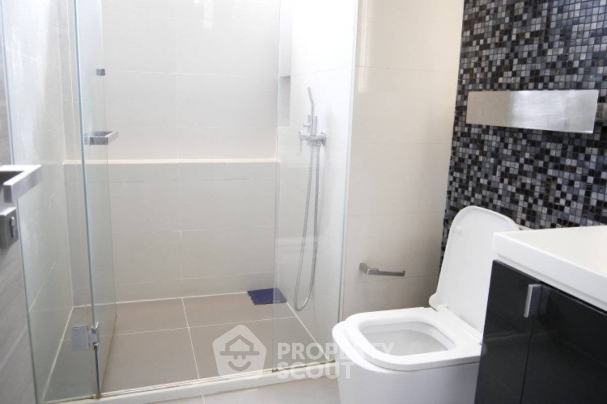 รูป ราคาคุ้มค่า 2 ห้องนอน The Room Sathorn - St. Louis ใกล้ BTS สุรศักดิ์ (ID 3215688) - รูปที่ 3/5