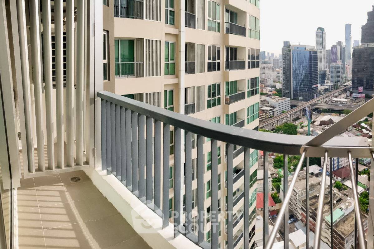 รูป คอนโด 1-ห้องนอน ที่ ริธึ่ม สาทร ใกล้ BTS สะพานตากสิน (ID 2911995) - รูปที่ 14/18