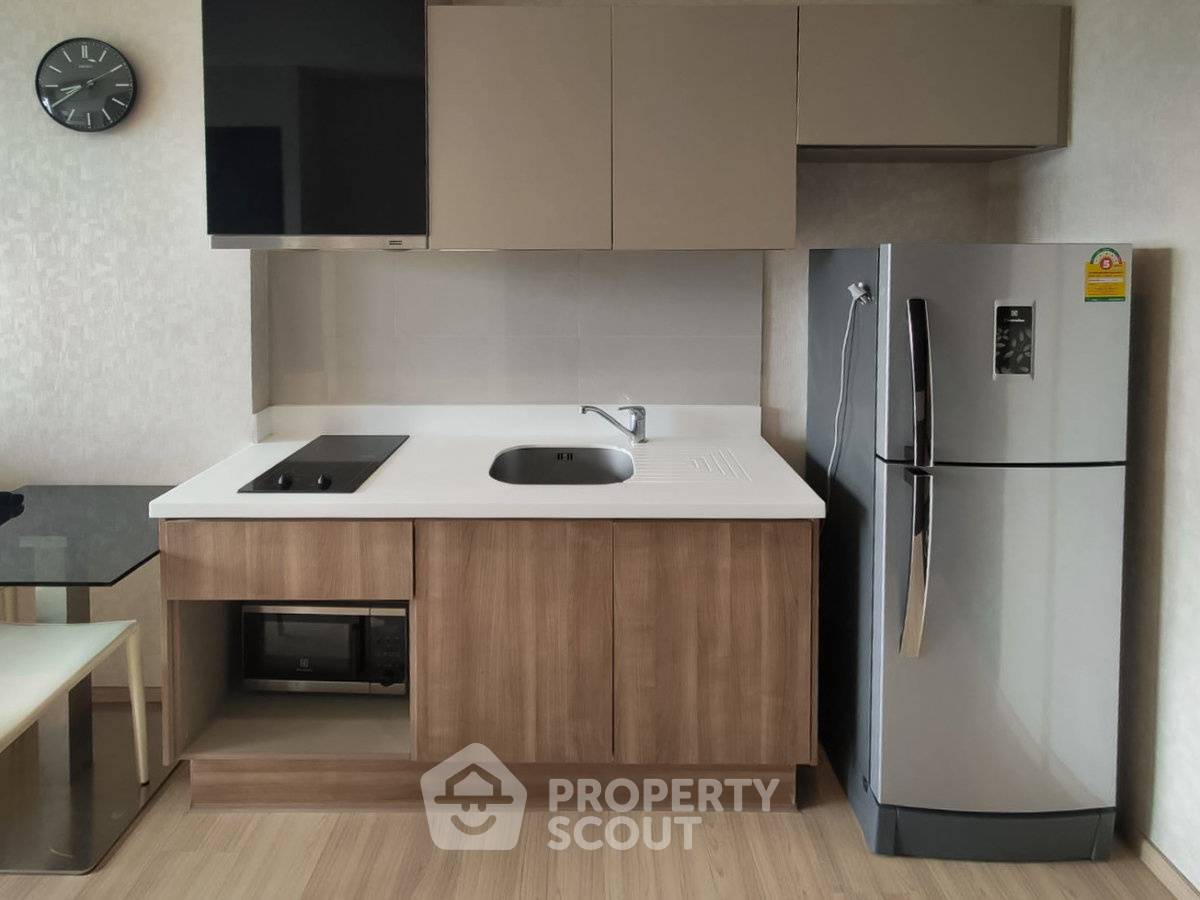 รูป คอนโด 1-ห้องนอน ที่ ริธึ่ม สาทร ใกล้ BTS สะพานตากสิน (ID 2911995) - รูปที่ 7/18