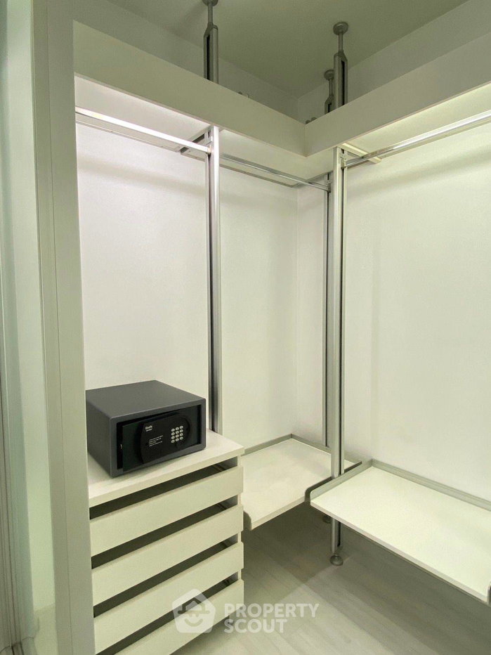 picture Spacious 1-BR 84 Sqm At Park Thonglor Tower Near BTS Thong Lor (ID 1695544) - 8/11