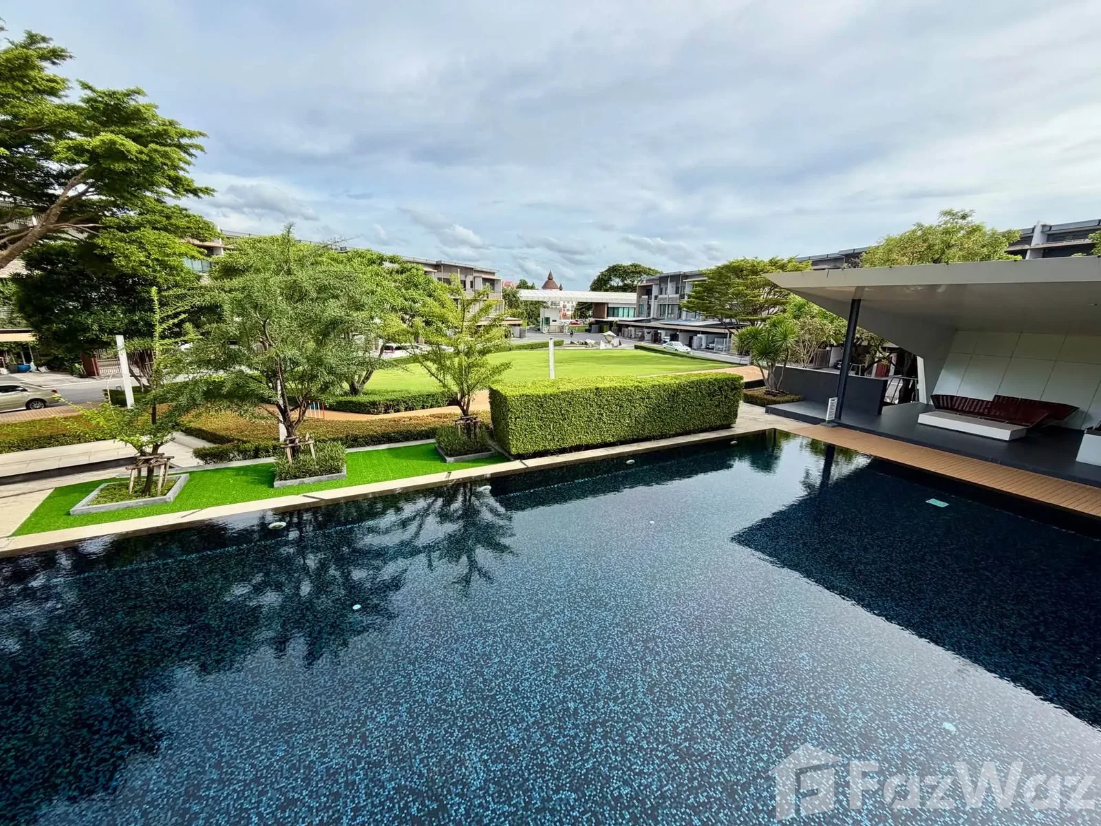 ขายบ้านเดี่ยว 3 ห้องนอน 172 ตร.ม. 22 ตร.ว. เดอะ แลนด์มาร์ค เอกมัย รามอินทรา