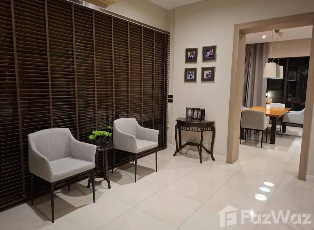 picture Stylish with Modern Interiors | Fully Furnished 6764482 - 12/28