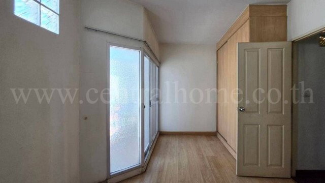 รูป ทาวน์โฮม 3 ชั้น 21.9 ตร.ว. ศุภาลัย วิลล์ เอกมัย - รามอินทรา ทำเลดีมาก ราคาถูก - รูปที่ 25/30