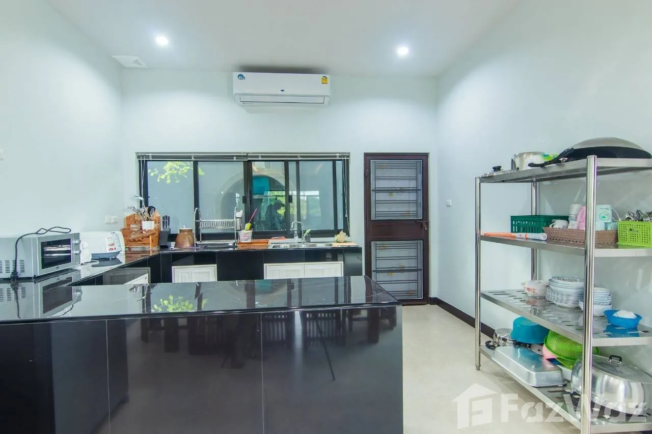 picture 3 Bedroom Villa for sale in Thap Tai, Prachuap Khiri Khan  6776352 - 10/15