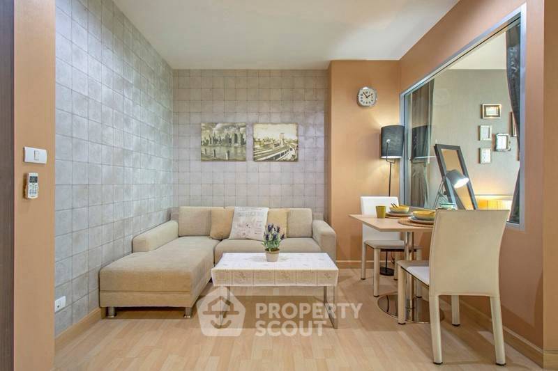 รูป คอนโด 1-ห้องนอน ที่ ริธึ่ม รัชดา ใกล้ MRT รัชดาภิเษก (ID 3308348) - รูปที่ 2/15