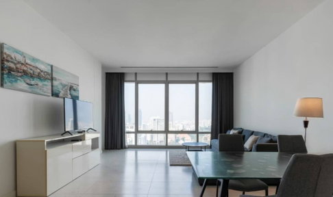 LTHC16180 - Luxury Condo FOR RENT 185 Rajadamri 118.81 sqm. 2 Beds 2 Baths Near BTS Ratchadamri 100K/Month