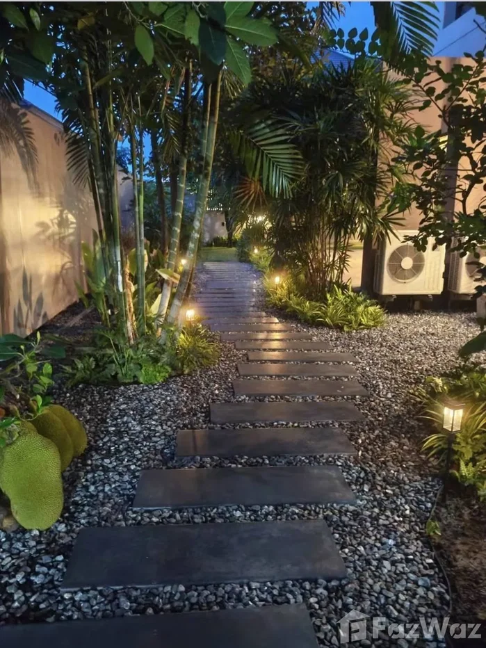 picture Stylish with Modern Interiors | Fully Furnished 6764482 - 26/28