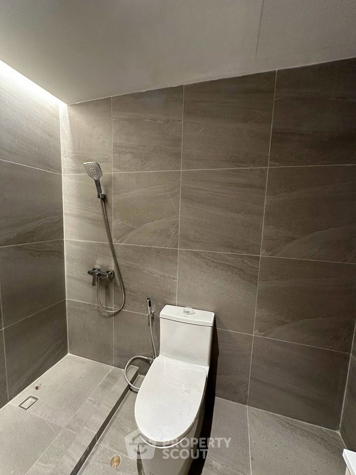 รูป ใกล้ BTS พร้อมพงษ์ 200 ม. | 2 ห้องนอน Baan Suanpetch Condominium (ID 3303152) - รูปที่ 10/17