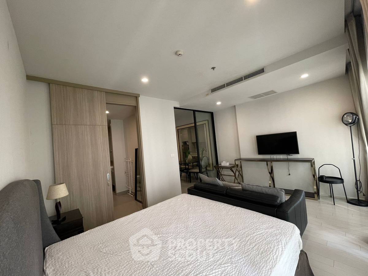 รูป ห่าง BTS เพลินจิต 100 ม. | 1 ห้องนอน Noble Ploenchit (ID 3307328) - รูปที่ 2/3