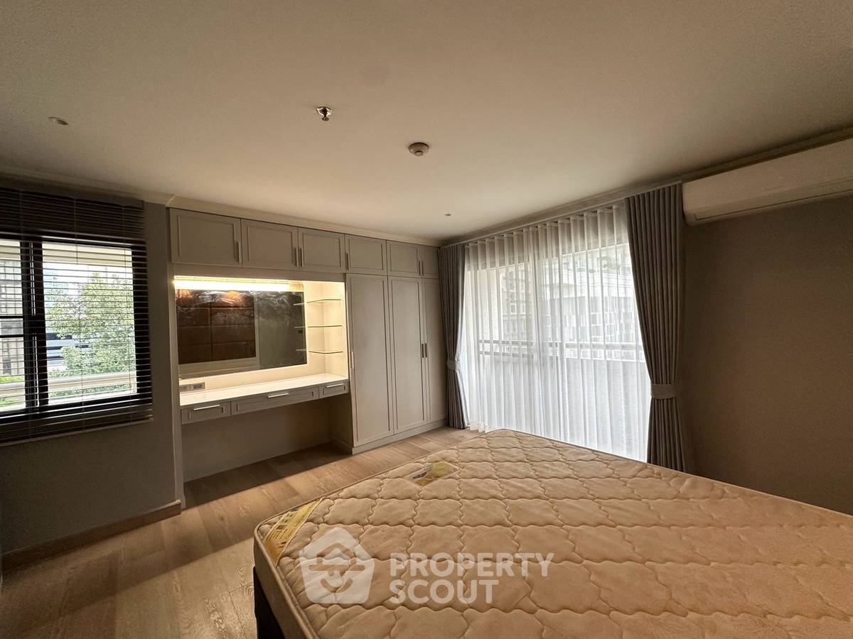 รูป ใกล้ BTS พร้อมพงษ์ 200 ม. | 2 ห้องนอน Baan Suanpetch Condominium (ID 3303152) - รูปที่ 4/17