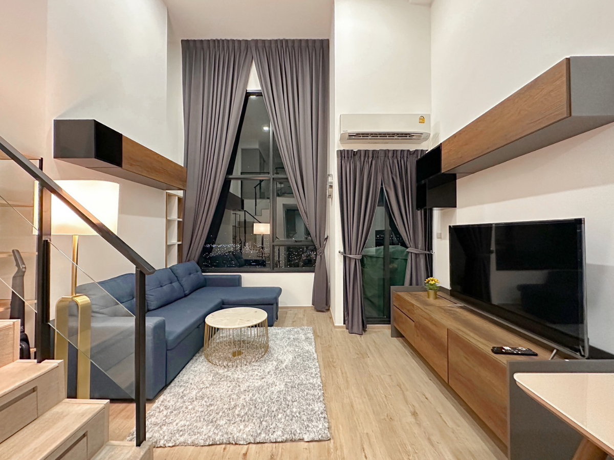 รูป ขายห้อง Duplex ห้องสวย สภาพดี ตกแต่งพร้อม เฟอร์ครบ ใกล้ ARL และ MRT สายสีเหลือง สถานีหัวหมาก  - รูปที่ 3/13