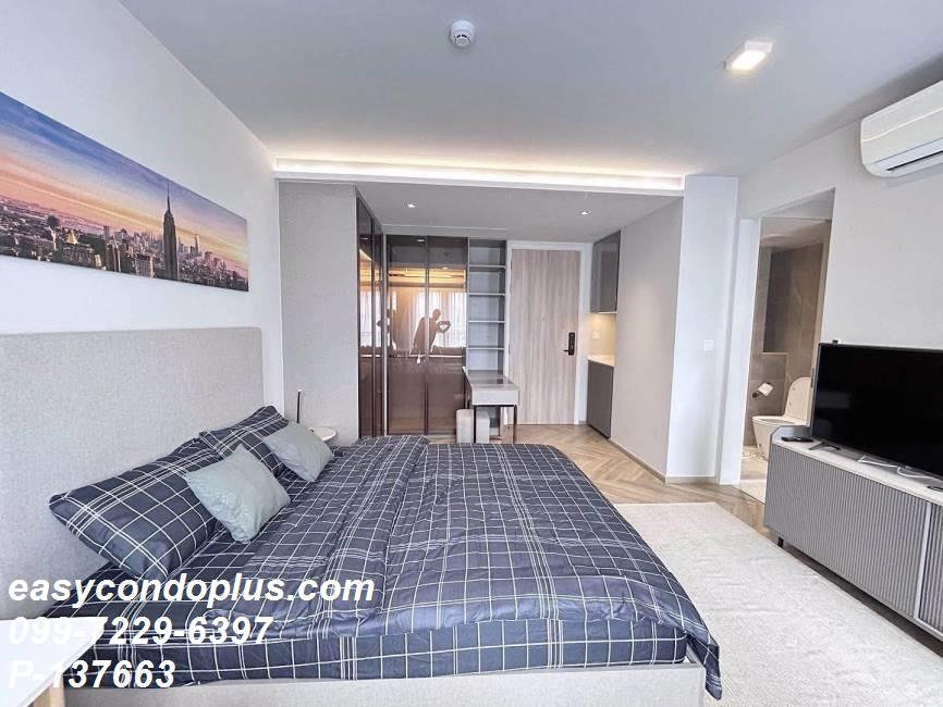 รูป 💥 [𝐏-𝟏𝟑𝟕𝟔𝟔𝟑] Chapter Thonglor 25 : สตูดิโอวิวสวย แต่งหรูครบชุด! ใกล้ BTS ทองหล่อ 𝟐𝟎,𝟎𝟎𝟎/ด. | Line ID: @easycondoplus | 099-229-6397 - รูปที่ 4/7