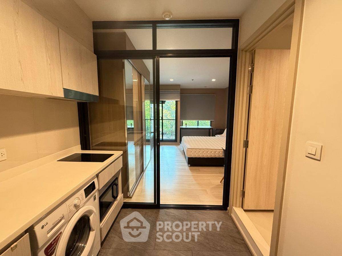picture Great Value 1-BR Condo At Life One Wireless Near BTS Phloen Chit (ID 3306641) - 10/13